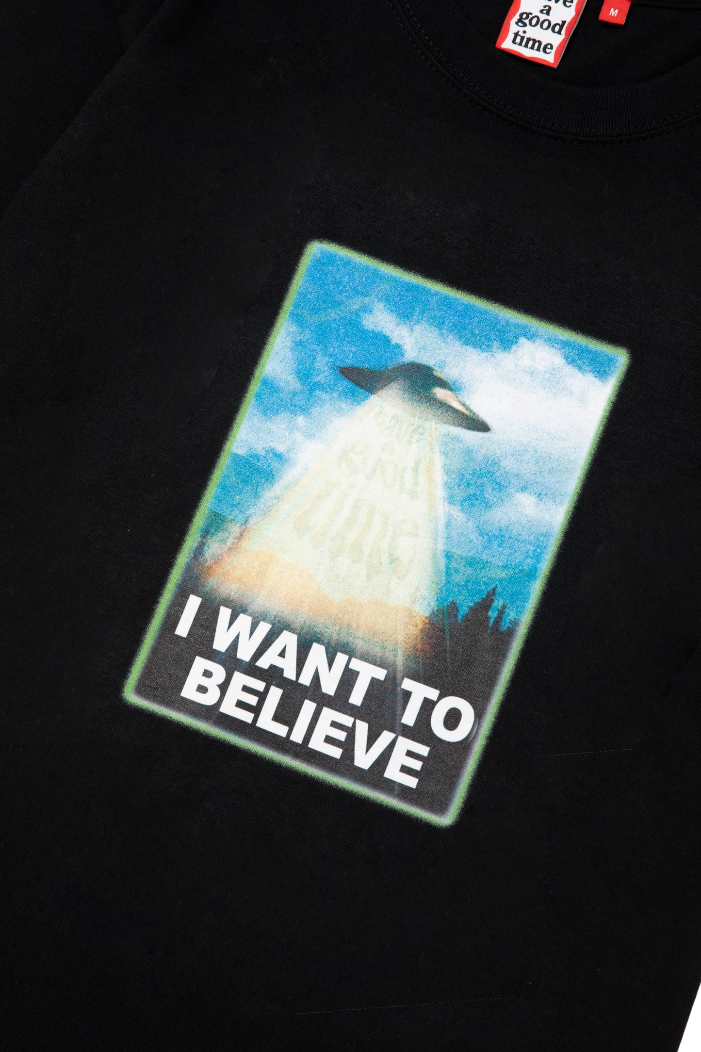 I WANT TO BELIEVE S/S TEE BLACK