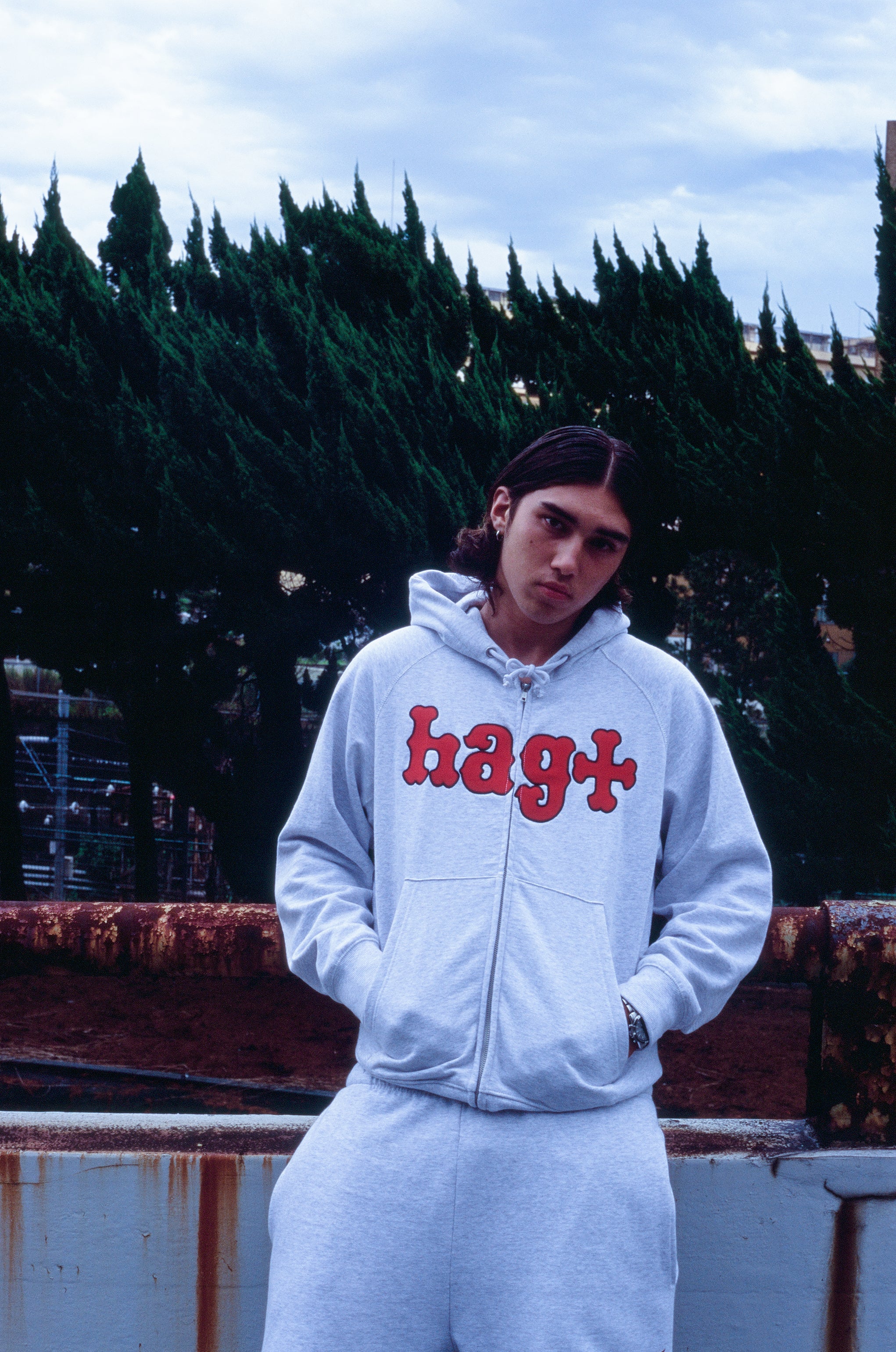 hagt x HOMERUN ZIP UP HOODIE FL BLACK – have a good time