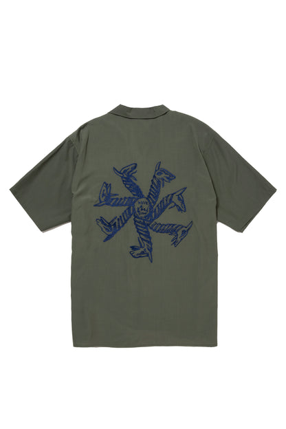 CYCLING LOGO OPEN COLLAR S/S SHIRT MILITARY GREEN