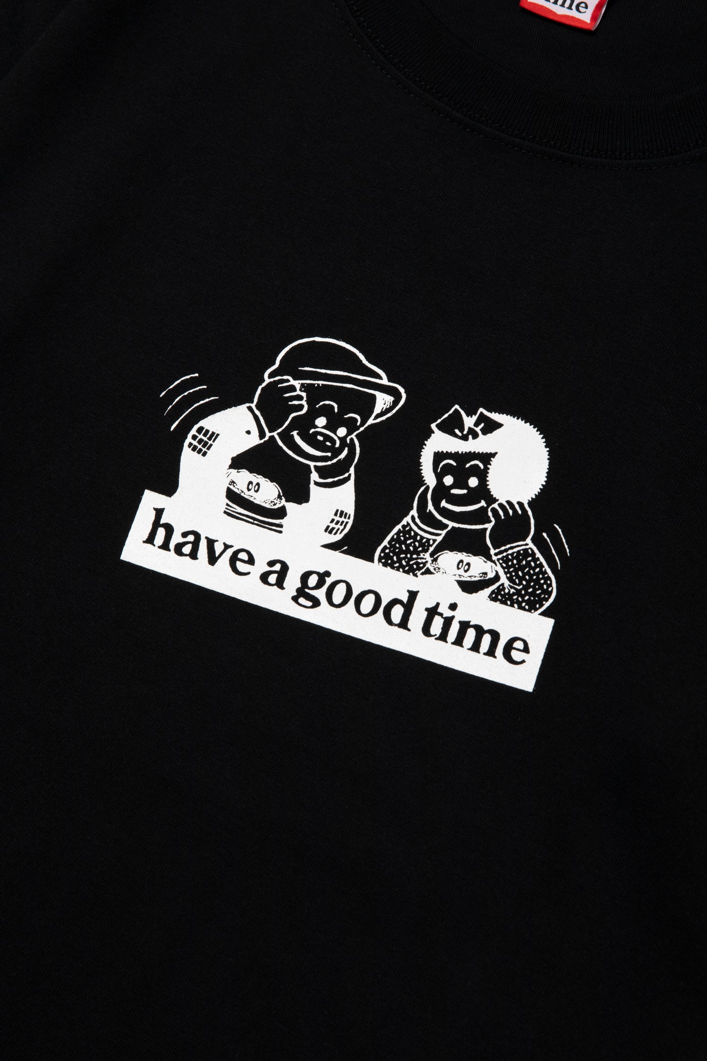 HIDDEN SIDE LOGO S/S TEE BLACK