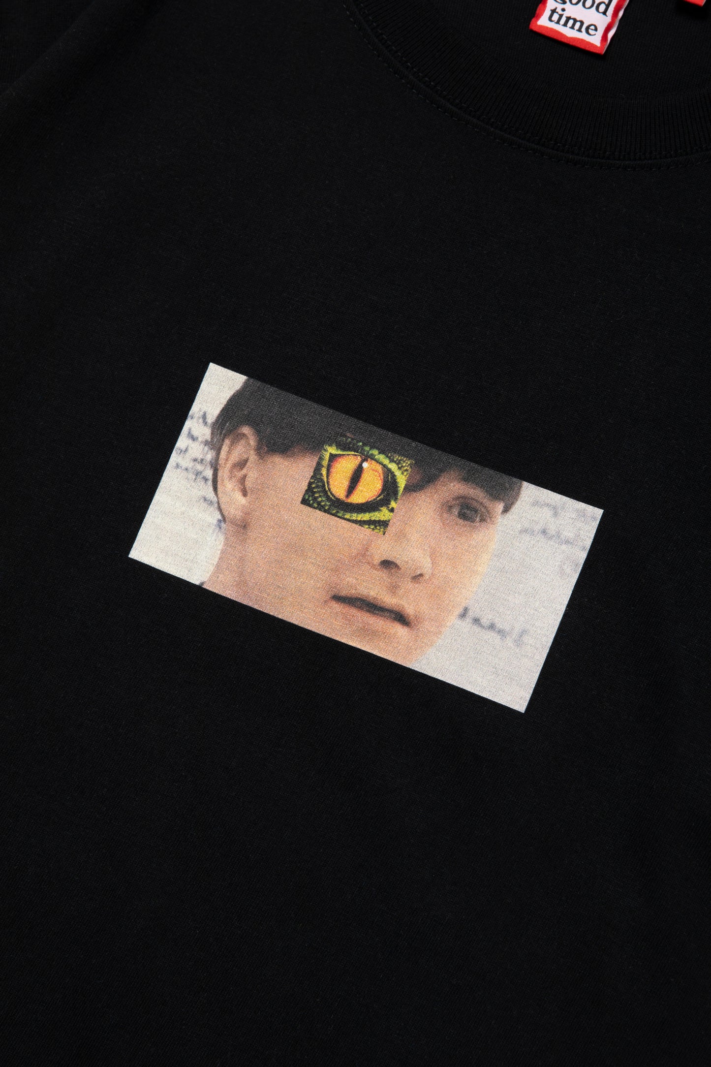 FIND SOMETHING DIFFERENT S/S TEE BLACK