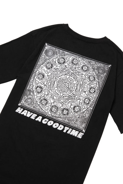 PUZZLE S/S TEE BLACK