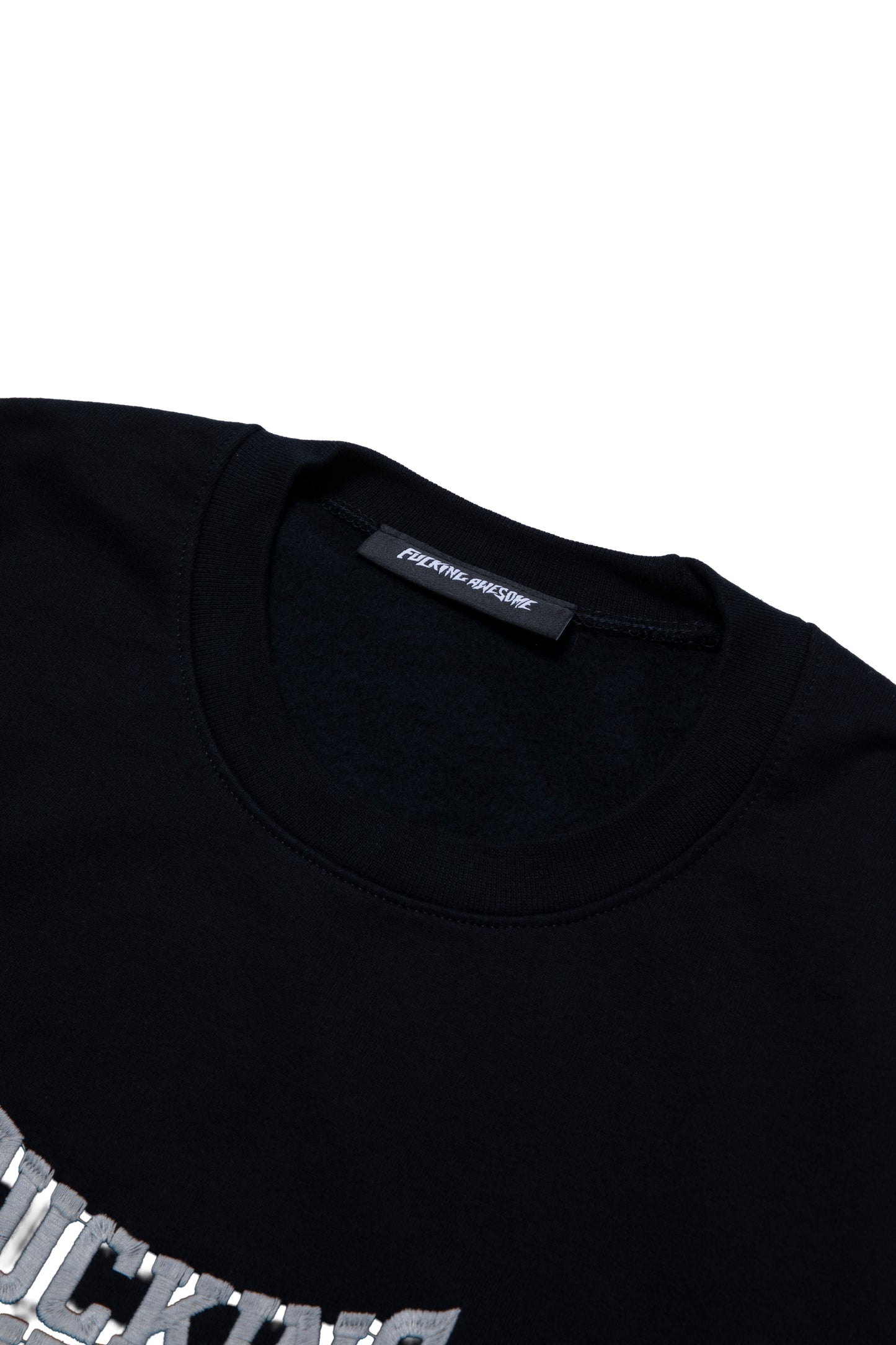 KNOCKOUT TONAL EMBROLDERED CREWNECK BLACK