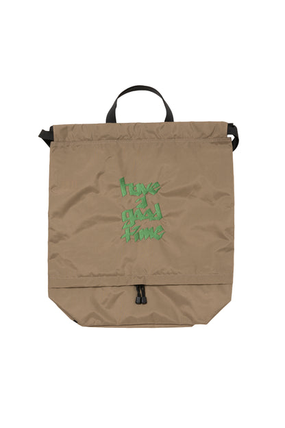HANDSTYLE LOGO EMB DRAWSTRING BAG SAND