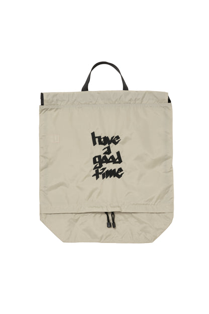 HANDSTYLE LOGO EMB DRAWSTRING BAG ICE GREY